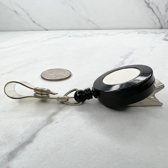 Black White Clip On Retractable School Work Badge ID Holder - Picture 2 of 7